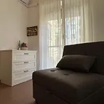 Appio Latino דירה